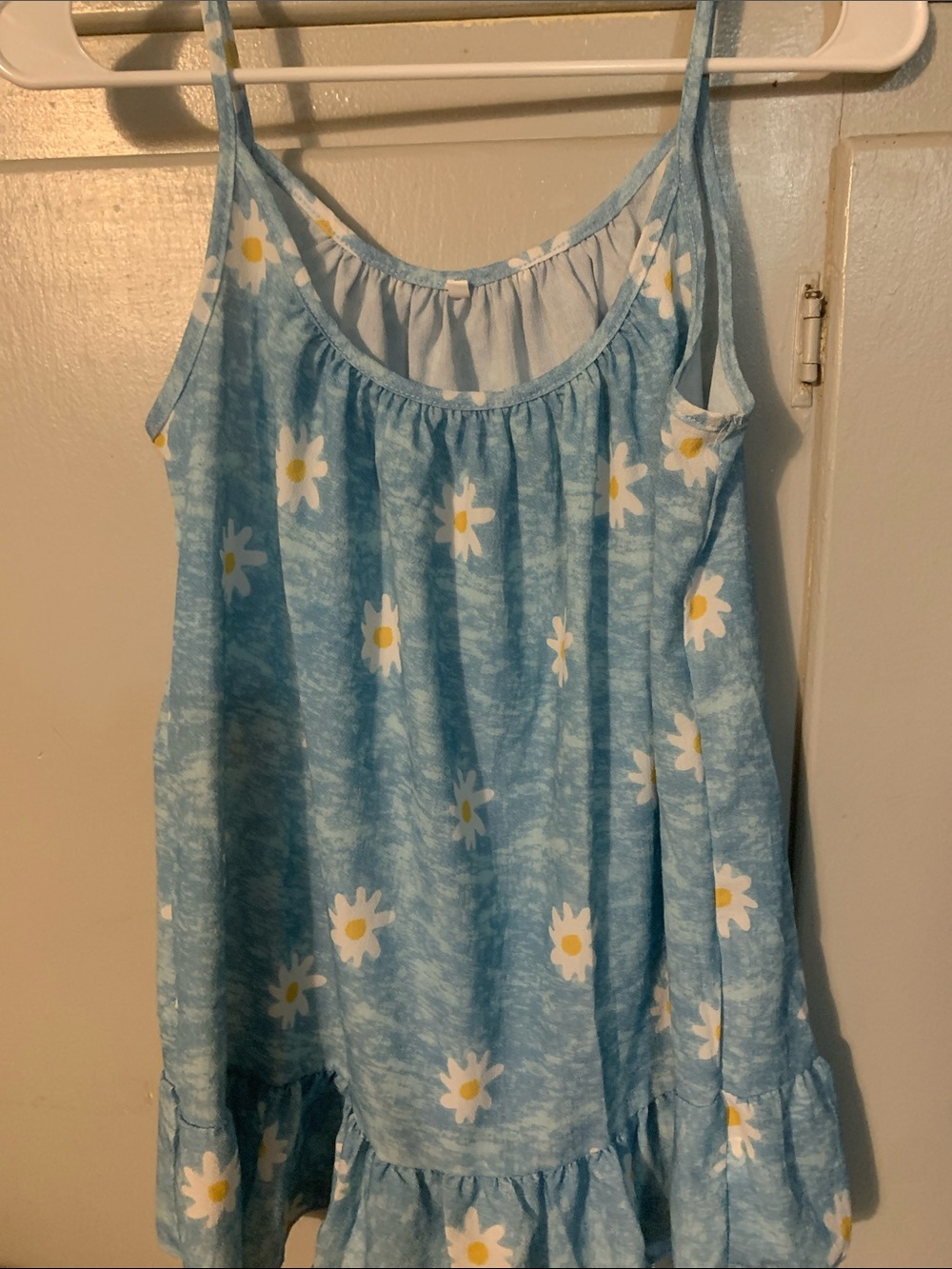 Blue Daisy Print Sleeveless Ruffle-Hem Top